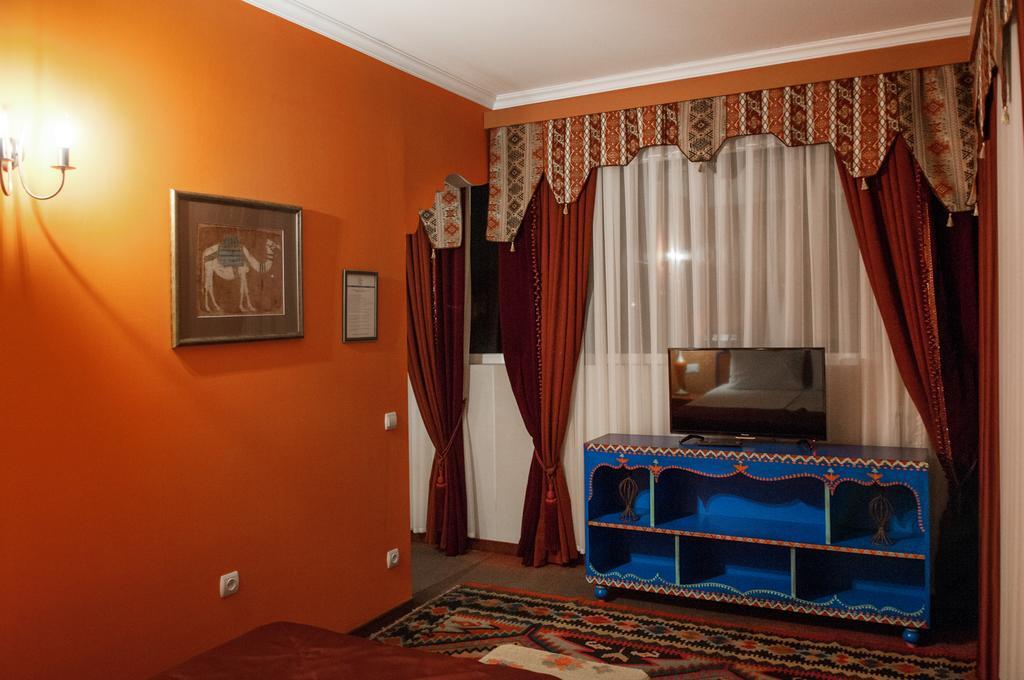 Prestige Palace - Esquisse Hotel Tbilisi Eksteriør bilde