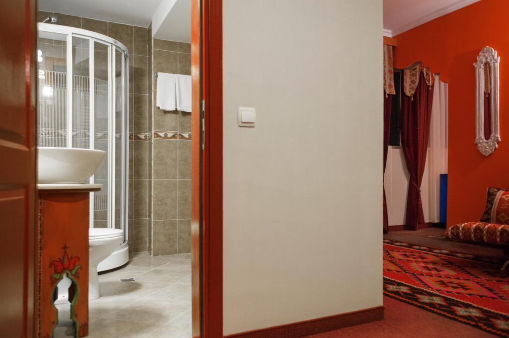 Prestige Palace - Esquisse Hotel Tbilisi Eksteriør bilde